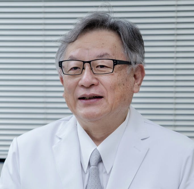 アライナーはワイヤー併用でうまくいく。失敗しない矯正の基本から